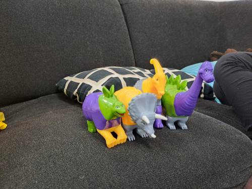 De nye magnetiske dinosaurene er veldig gøye!